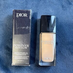 Dior Forever Skin Glow Foundation - 2N Neutral Glow
